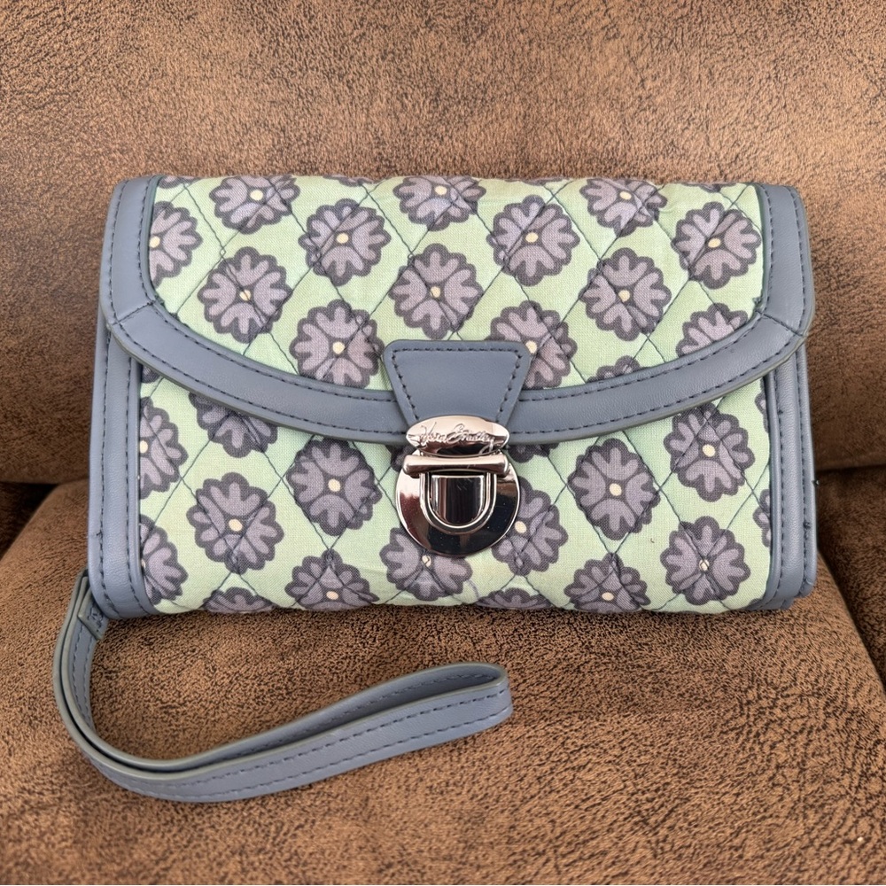 Vera Bradley Ultimate Wristlet Blossoms Floral